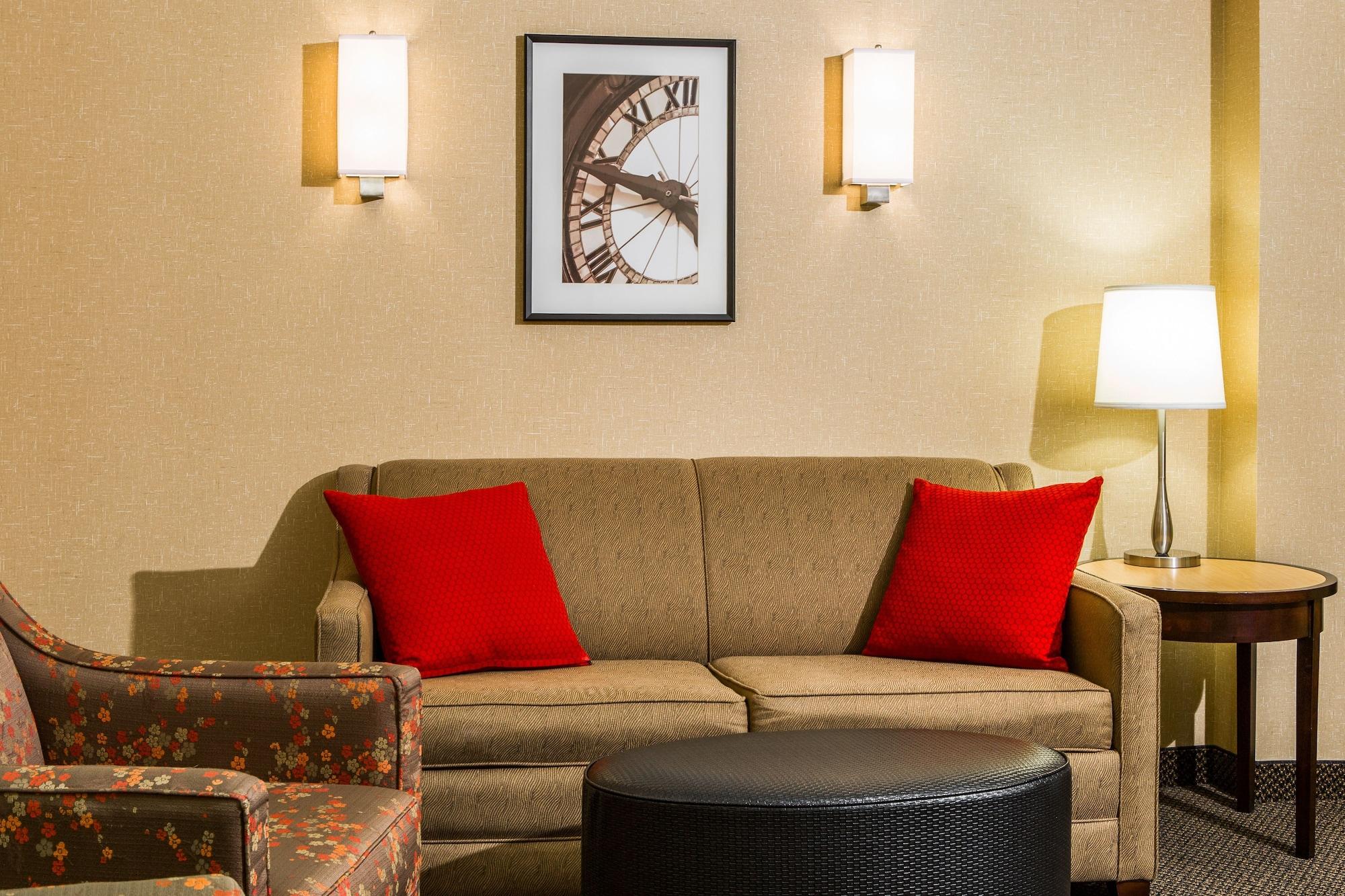 Cambria Hotel Akron - Canton Airport Uniontown Exterior photo
